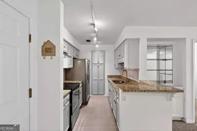 24216 Plantation Drive NE # 216, Atlanta, GA 30324 - Photo 5