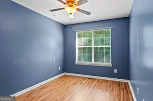 380 Brentwood Dr, Newnan, GA 30263 - Photo 17