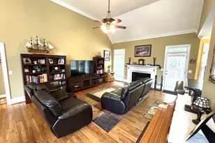 390 Lakeland Dr, Athens, GA 30607 - Photo 9