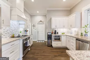 4031 Gramercy Dr, Valdosta, GA 31605 - Photo 9