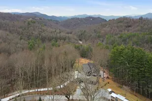 36 Mountain Breeze Rdg, Scaly Mountain, NC 28775 - Photo 25