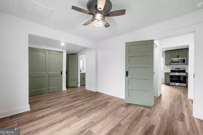 802 E McIntosh Road, Griffin, GA 30223 - Photo 17