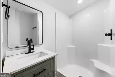 802 E McIntosh Road, Griffin, GA 30223 - Photo 19