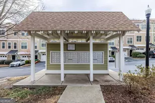 1895 Sterling Oaks Cir NE, Atlanta, GA 30319 - Photo 45