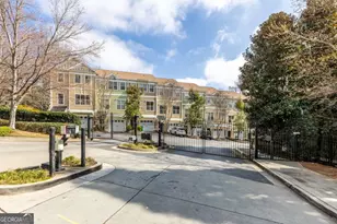 1895 Sterling Oaks Cir NE, Atlanta, GA 30319 - Photo 53