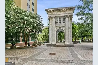 300 Peachtree Street NE #APT 4C, Atlanta, GA 30308 - Photo 3