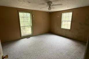 394 Smith Rd, Newnan, GA 30263 - Photo 17