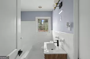 1971 Honeysuckle Ln SW, Atlanta, GA 30311 - Photo 21