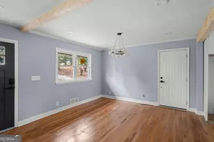 1971 Honeysuckle Ln SW, Atlanta, GA 30311 - Photo 9