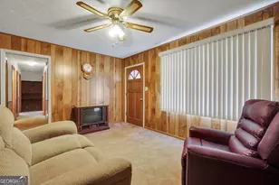 103 Julie Cir, Griffin, GA 30223 - Photo 11