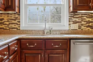 606 W Liberty St, Claxton, GA 30417 - Photo 15