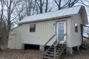 132 Edgewood St, Trenton, GA 30752 - Photo 3