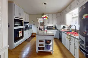 5788 Lost Grove Dr, Lilburn, GA 30047 - Photo 9