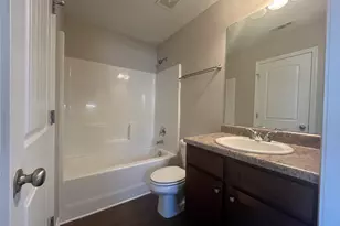 1553 Louise Anderson Dr, Griffin, GA 30224 - Photo 9