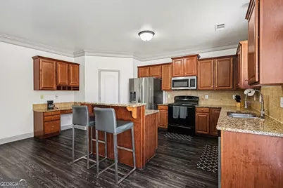 1638 Great Shoals Circle, Lawrenceville, GA 30045 - Photo 3