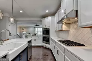 2640 Vintage Dr, Alpharetta, GA 30009 - Photo 7