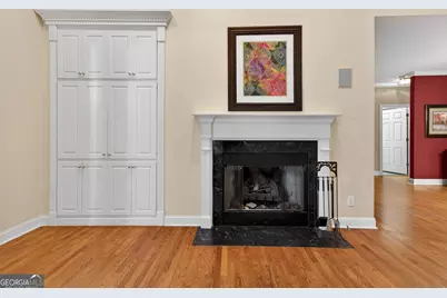 623 Walton Way, Macon, GA 31204 - Photo 7