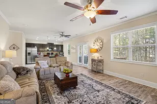 138 Paxton Pl, Newnan, GA 30263 - Photo 3