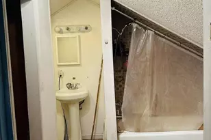 198 Holmesville Ave, Baxley, GA 31513 - Photo 17