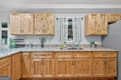 199 Cherry Street SE, Calhoun, GA 30701 - Photo 13