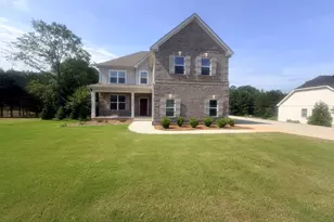 2577 Blazing Star Ct, Statham, GA 30666 - Photo 1