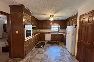 173 Berkley Rd, Cochran, GA 31014 - Photo 13