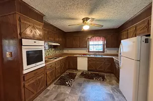 173 Berkley Rd, Cochran, GA 31014 - Photo 15