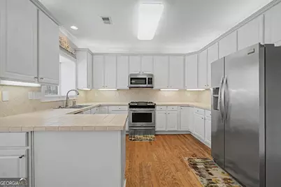 1785 Benningfield Drive SW, Marietta, GA 30064 - Photo 47