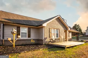 809 Parker Ct NW, Monroe, GA 30656 - Photo 5