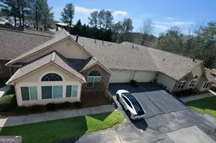 300 SE Silver Summit Dr SE, Conyers, GA 30094 - Photo 3
