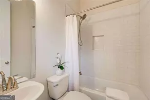 1240 Oakland Terrace SW, Atlanta, GA 30310 - Photo 9