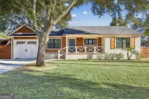 502 &amp 502 1/2 Ashantilly Ave, Saint Simons, GA 31522 - Photo 1