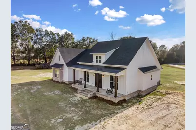 4005 Golfview Drive, Blackshear, GA 31516 - Photo 1
