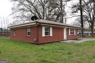 27 McLeod St, Lyerly, GA 30730 - Photo 5