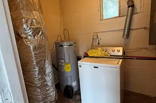 27 McLeod St, Lyerly, GA 30730 - Photo 25