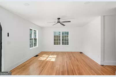 1001 Jefferson Avenue, Atlanta, GA 30344 - Photo 33