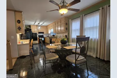 7336 Waters Edge Drive, Stone Mountain, GA 30087 - Photo 11