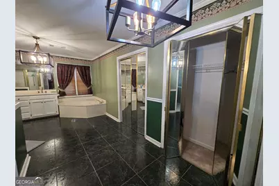7336 Waters Edge Drive, Stone Mountain, GA 30087 - Photo 21