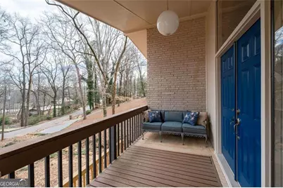 642 Kenilworth Circle, Stone Mountain, GA 30083 - Photo 3