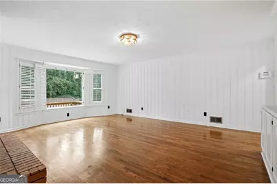 4193 Gladney Drive, Atlanta, GA 30340 - Photo 9