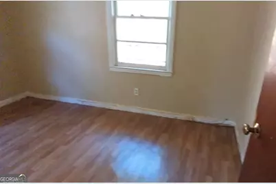 905 Dorsett Avenue, Albany, GA 31701 - Photo 3