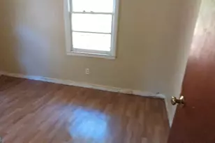 905 Dorsett Ave, Albany, GA 31701 - Photo 3