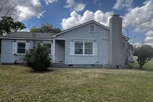 133 Thornton Dr, Albany, GA 31705 - Photo 1