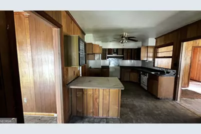133 Thornton Drive, Albany, GA 31705 - Photo 5