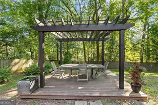 2485 Shallowford Road NE, Atlanta, GA 30345 - Photo 21