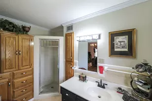 202 Iris Dr, Centre, AL 35960 - Photo 45