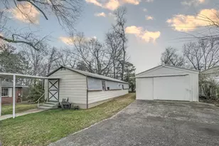 202 Iris Dr, Centre, AL 35960 - Photo 11