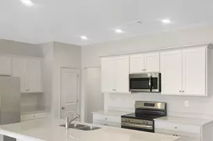 109 Milledge Commons, Milledgeville, GA 31061 - Photo 3