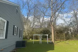 112 Carey St, Elberton, GA 30635 - Photo 9