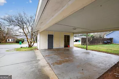 4406 Carriage Trail, Stone Mountain, GA 30083 - Photo 3